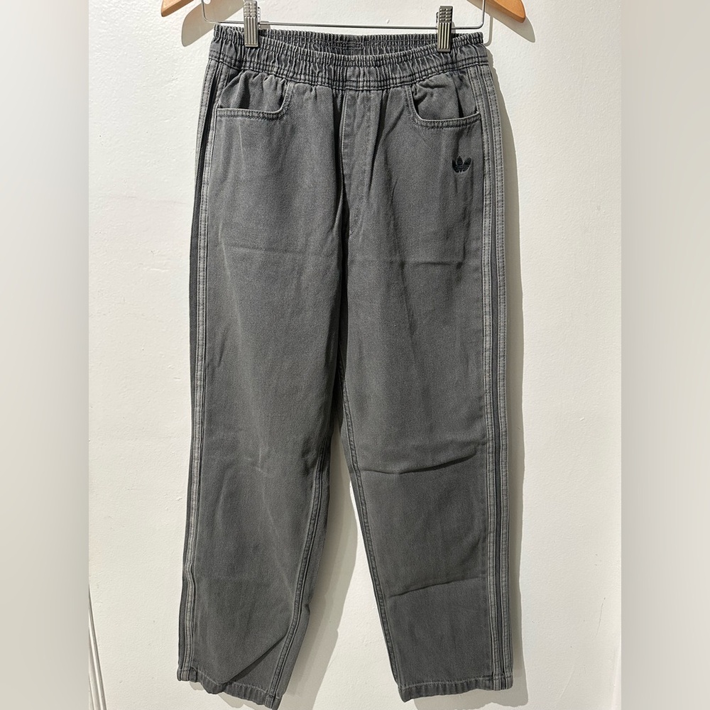 Adidas Gray Jeans Big Kids Unisex Size L (14–15) – Elastic Waist – Like New - Picture 6 of 9